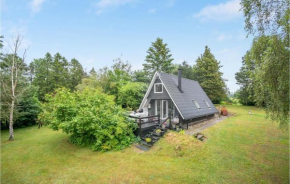 Nice Home In Ebeltoft With Kitchen